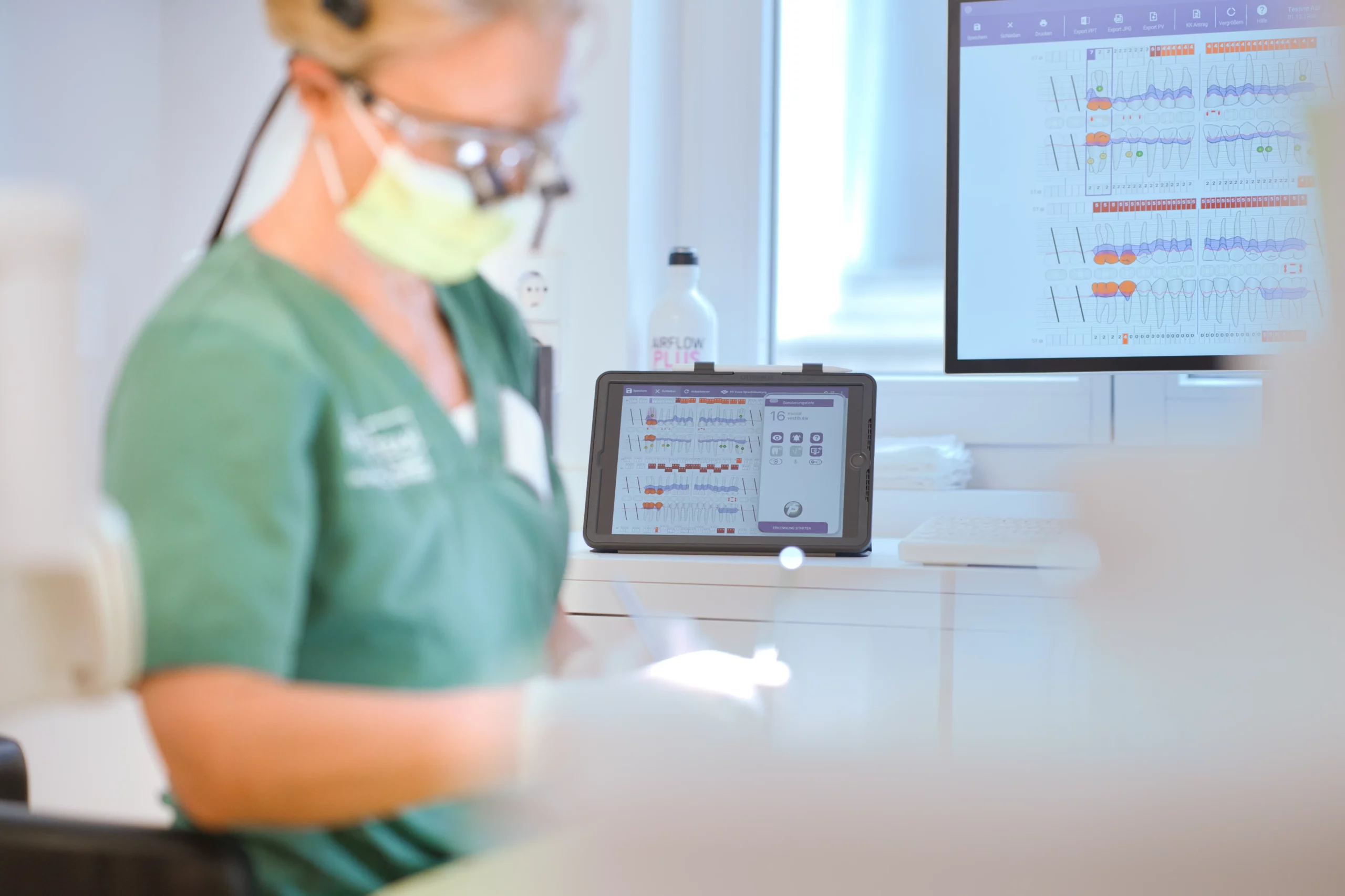 Moderne Technik für sanfte Prophylaxe Moderne technische Ausstattung für die professionelle Zahnreinigung